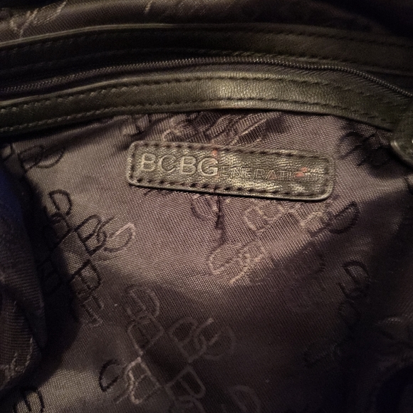BCBG Generation quilted Hobo Bag - Picture 3 of 5